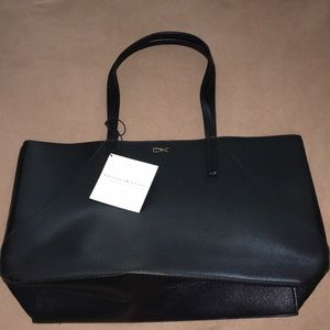 Donna Karan Tote-Black